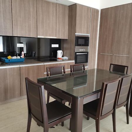By The Sea Batu Ferringhi Beach Front Apartment Suite Exterior foto